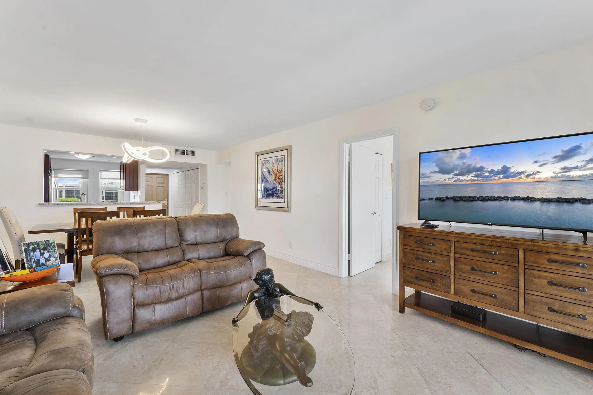 2871 N Ocean Boulevard, #D410