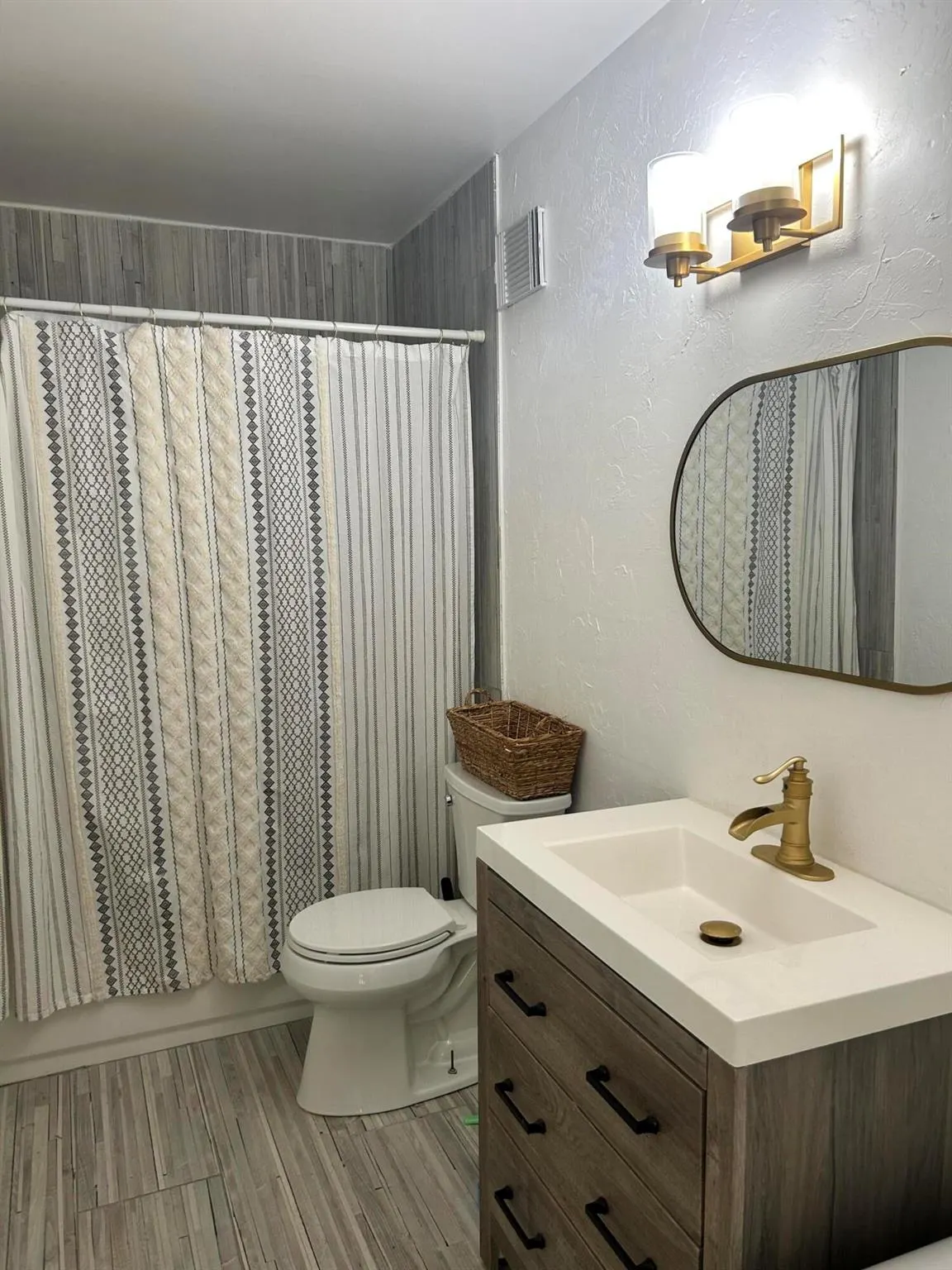 8145 Bridgewater Court, #45c