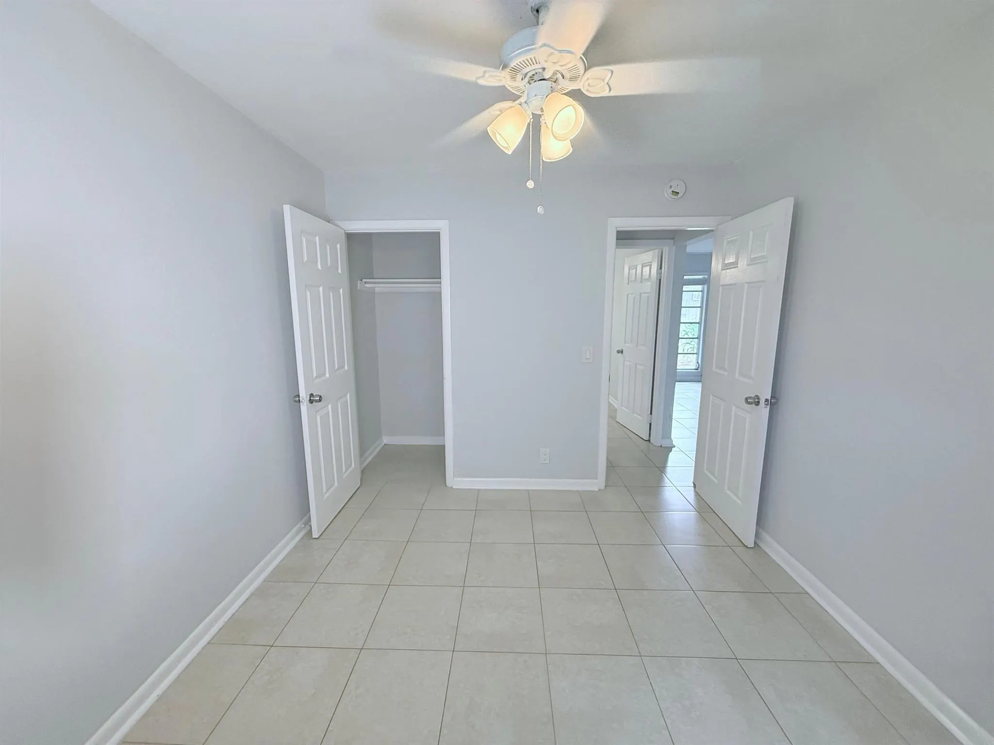 809 2nd Street, #3