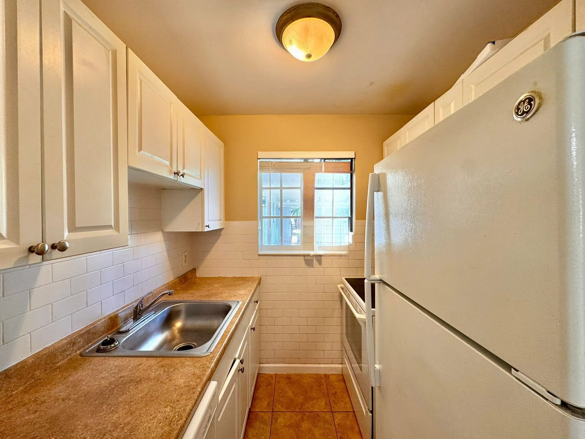 1651 NE 33rd Street, #7