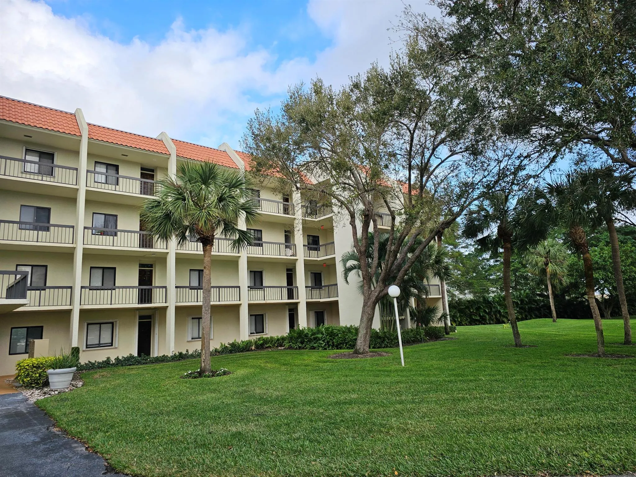 2500 Presidential 105 Way, #105