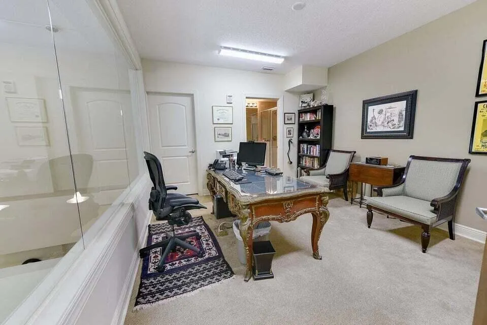 701 S Olive Avenue, #117