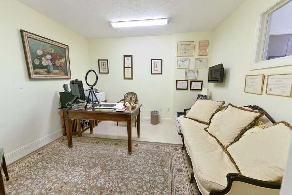 701 S Olive Avenue, #117