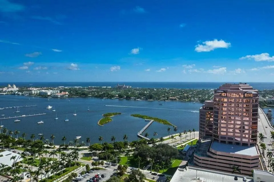 701 S Olive Avenue, #117