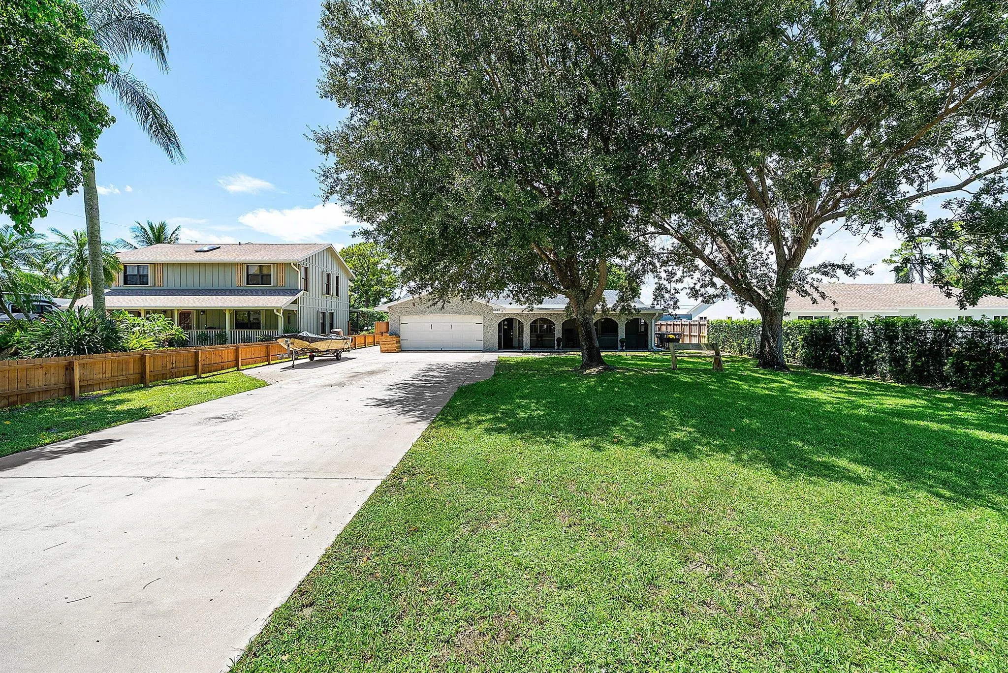5587 3rd Road