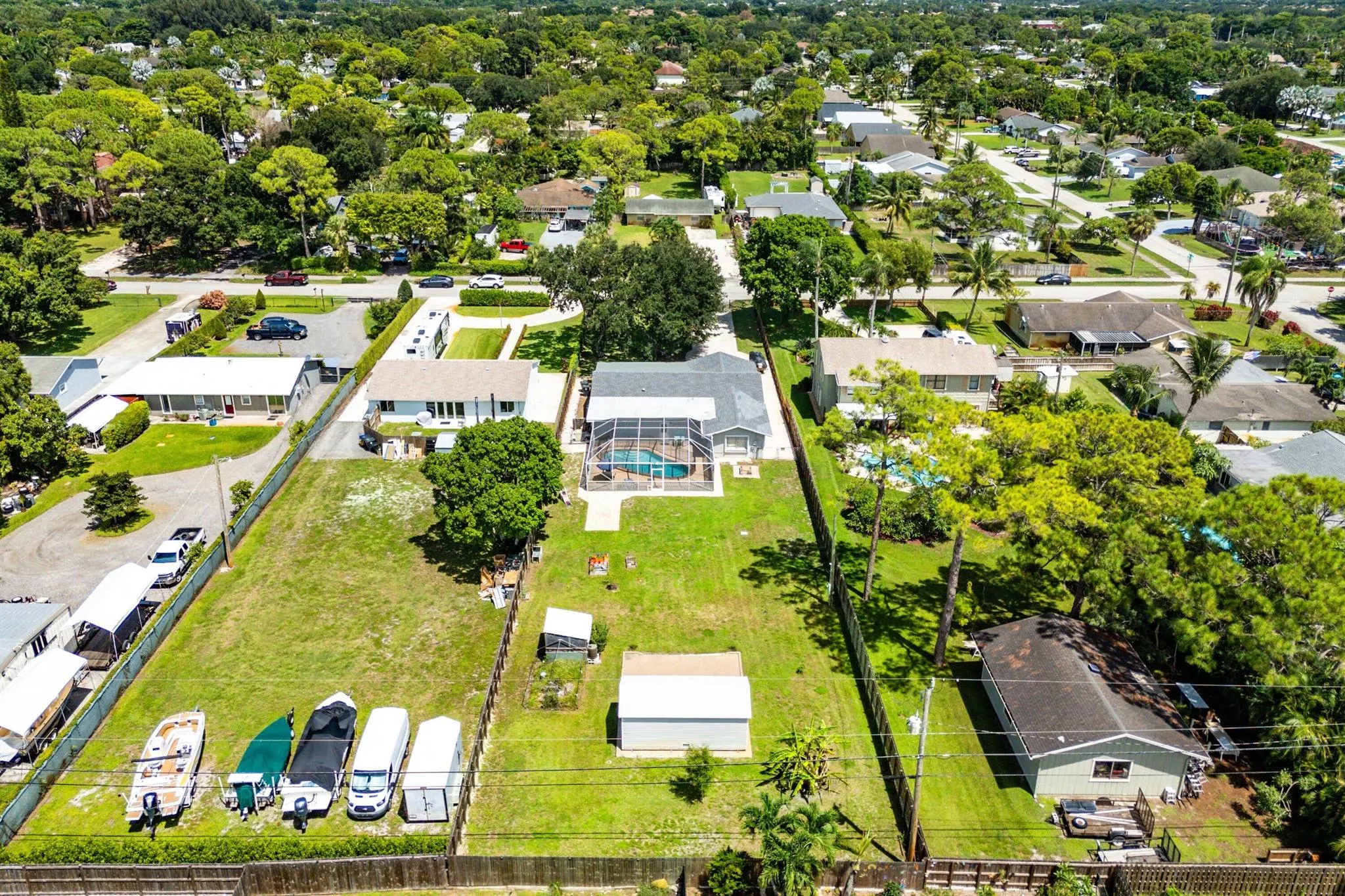 5587 3rd Road