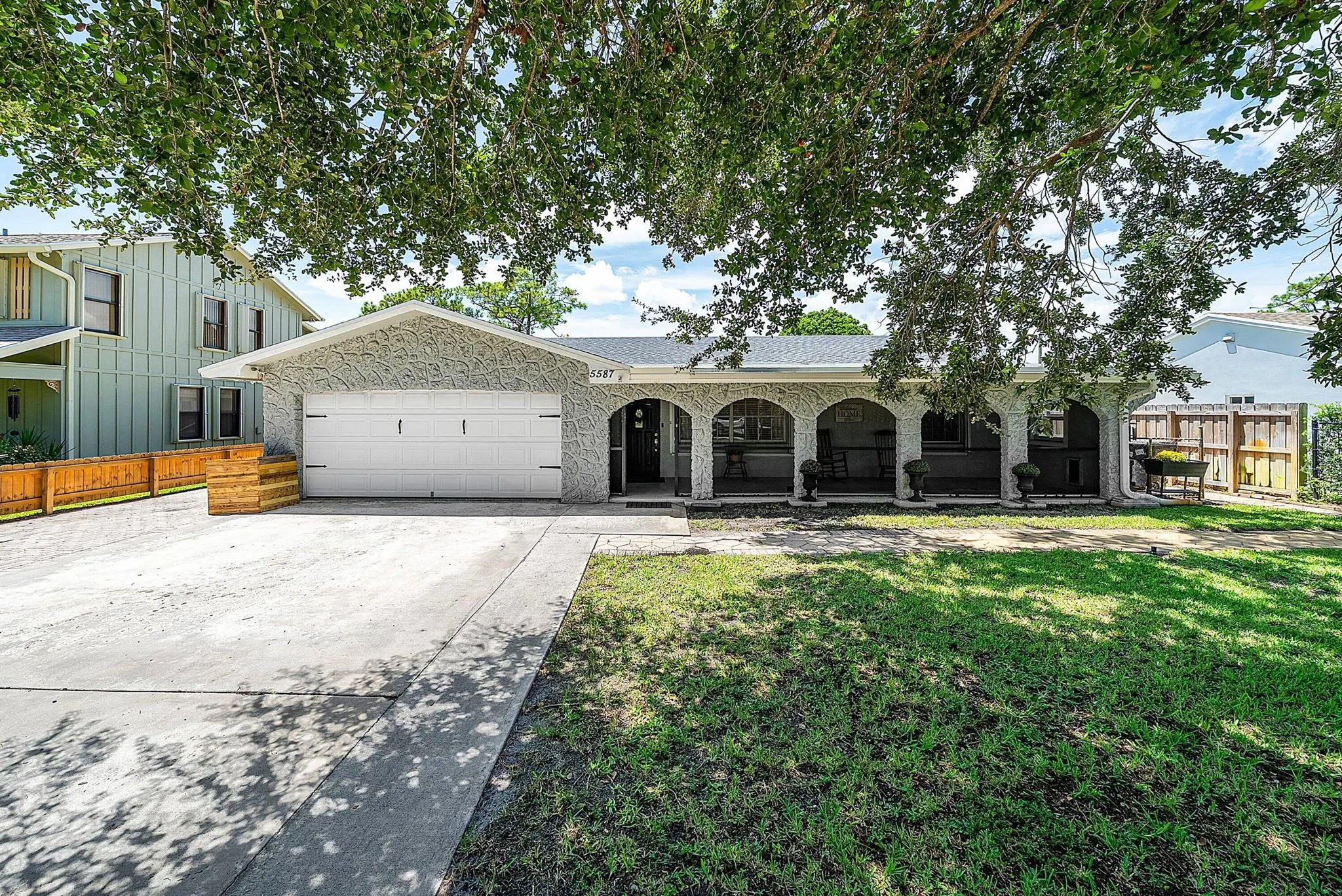 5587 3rd Road