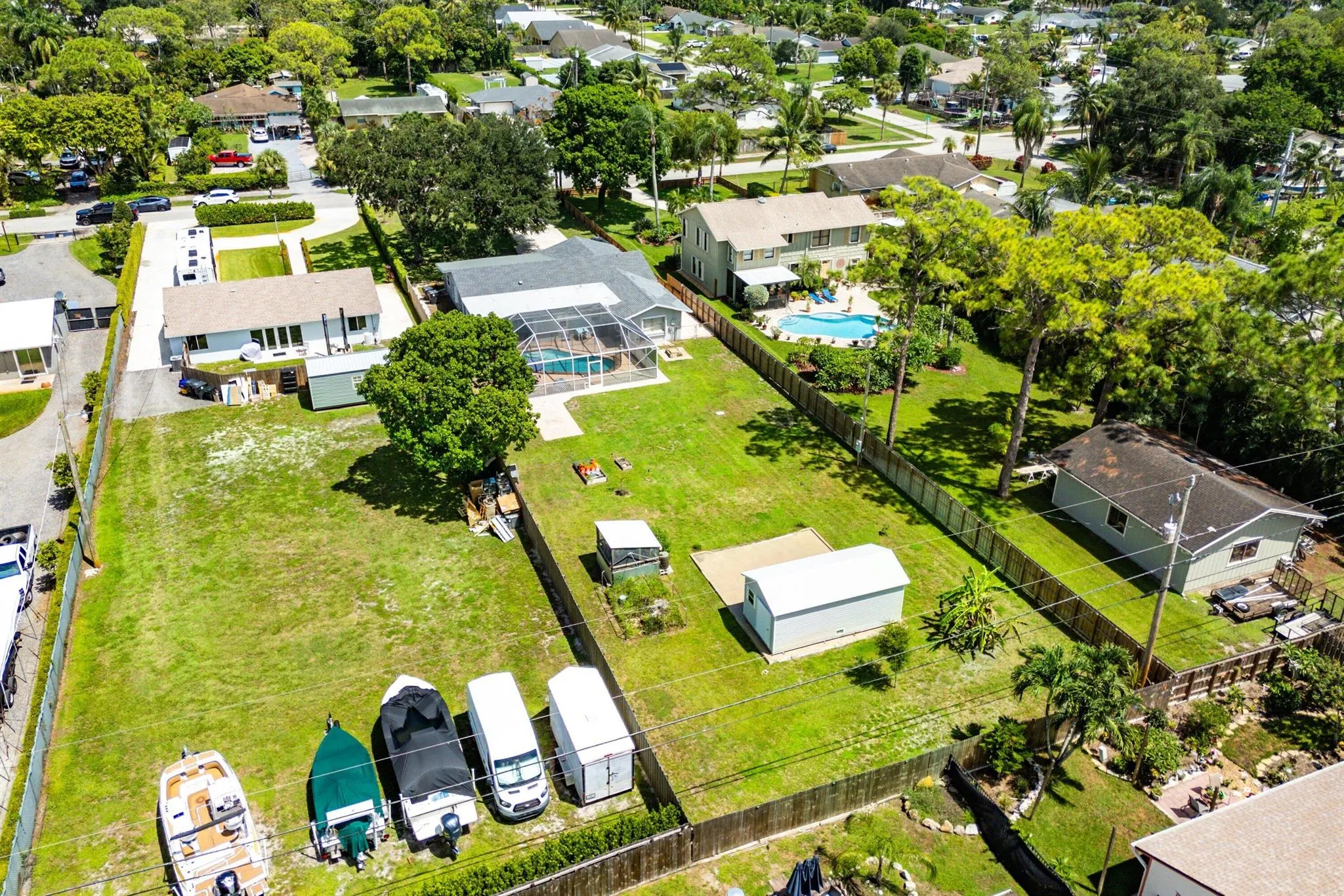 5587 3rd Road