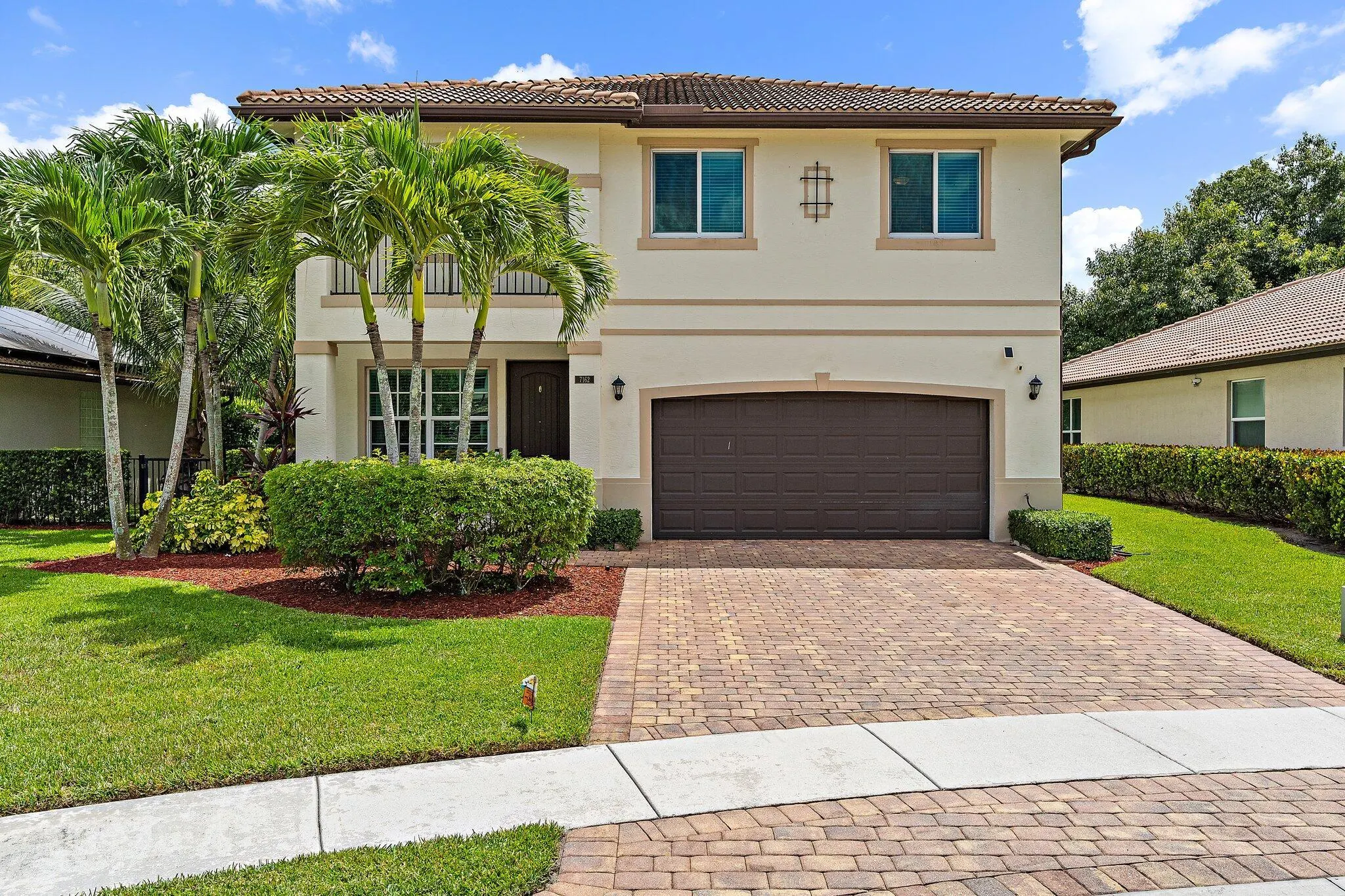 7162 Limestone Cay Road