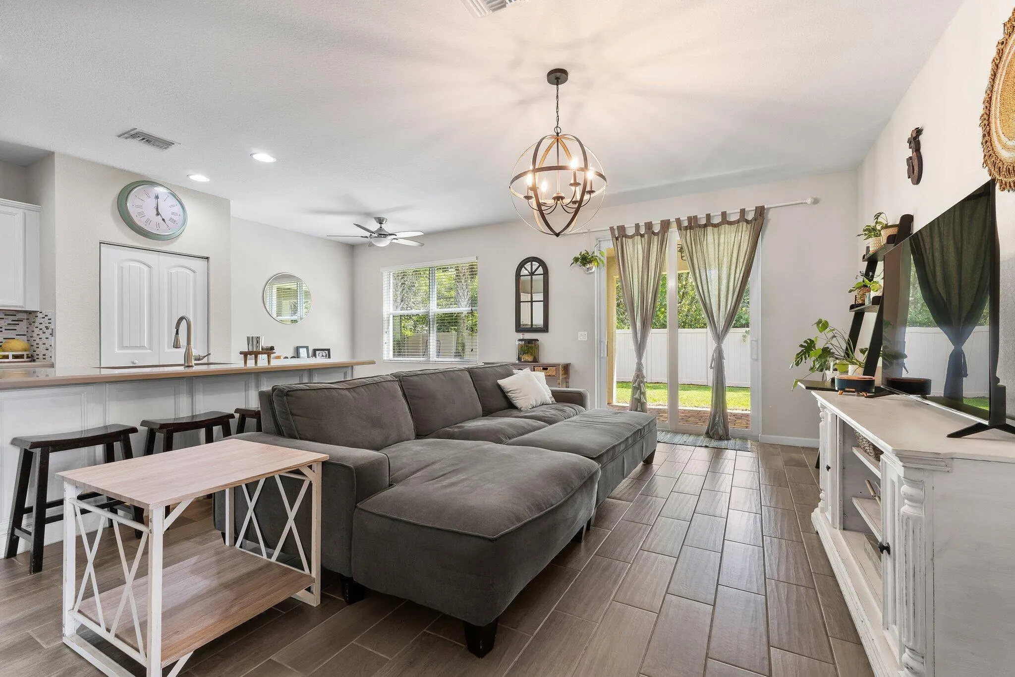 7162 Limestone Cay Road