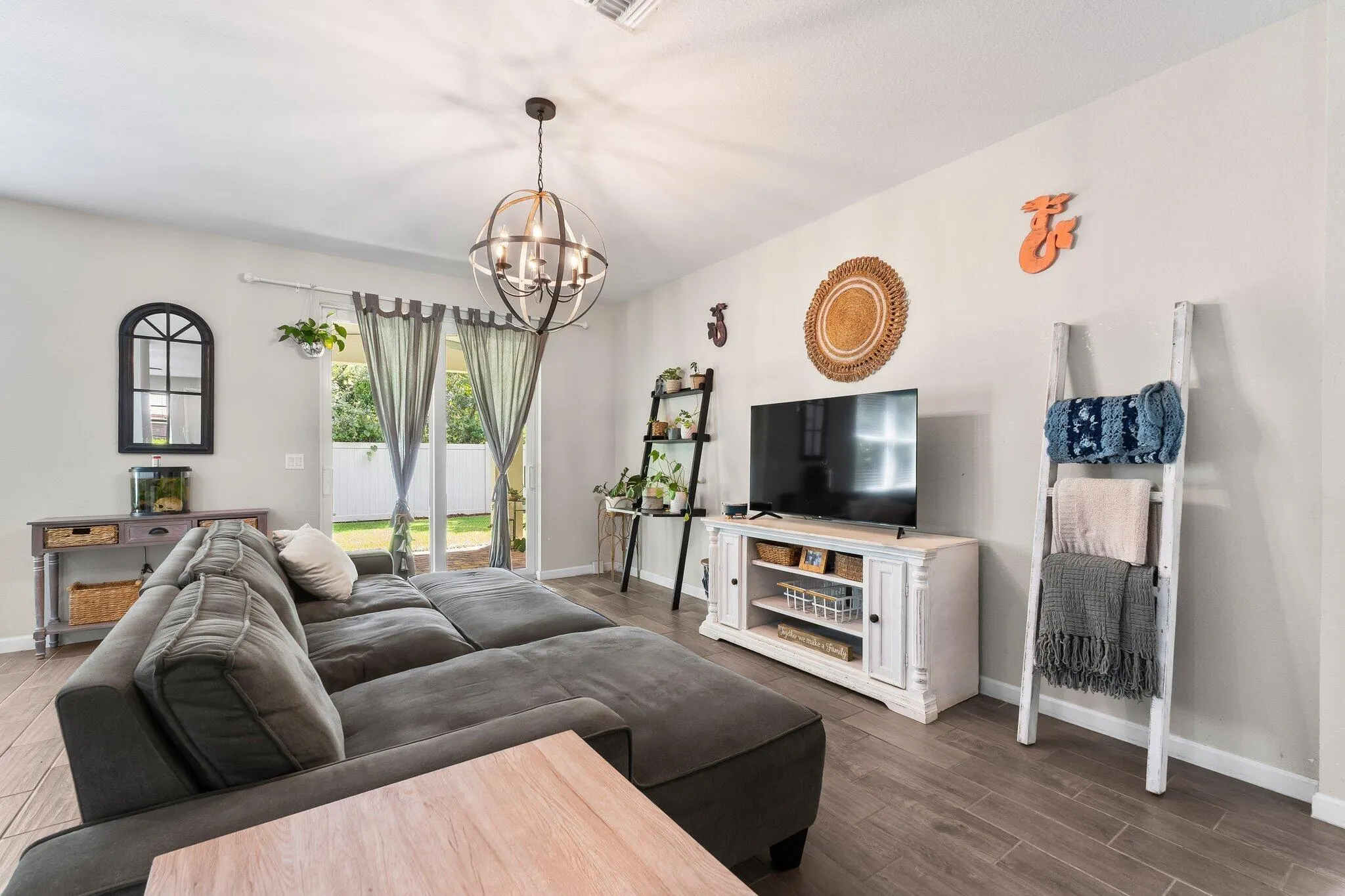 7162 Limestone Cay Road