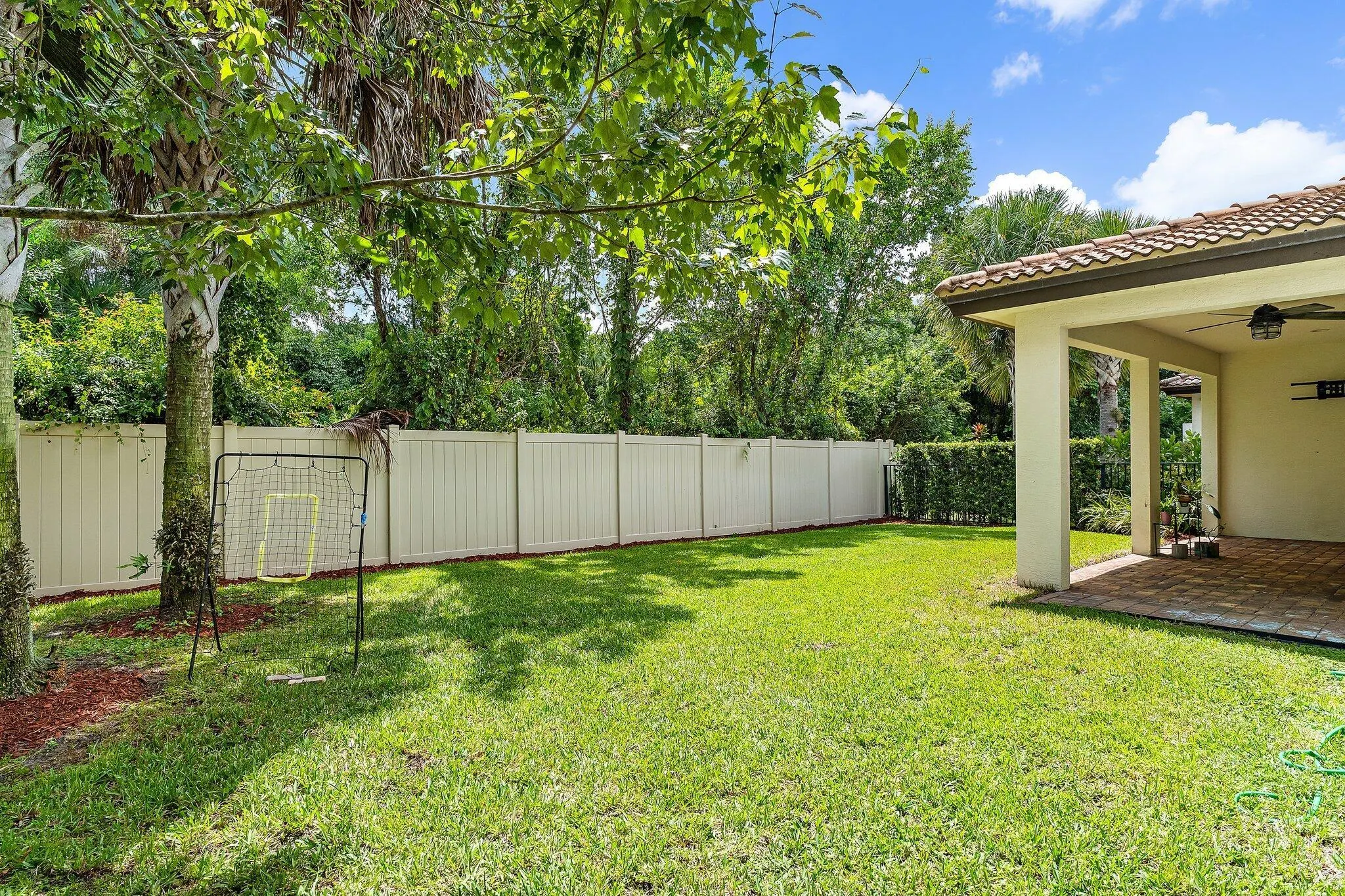 7162 Limestone Cay Road