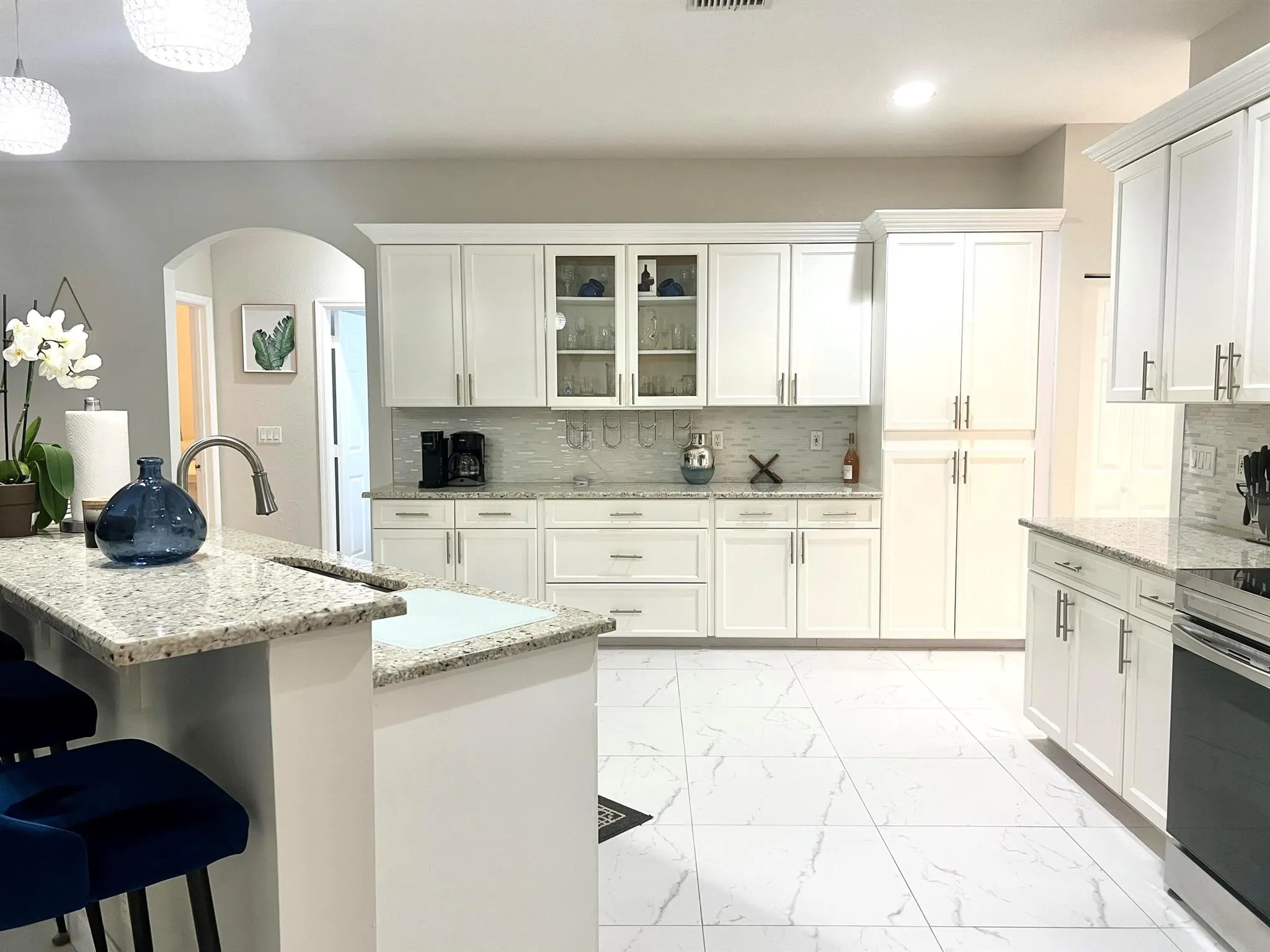 13620 Folkestone Court W