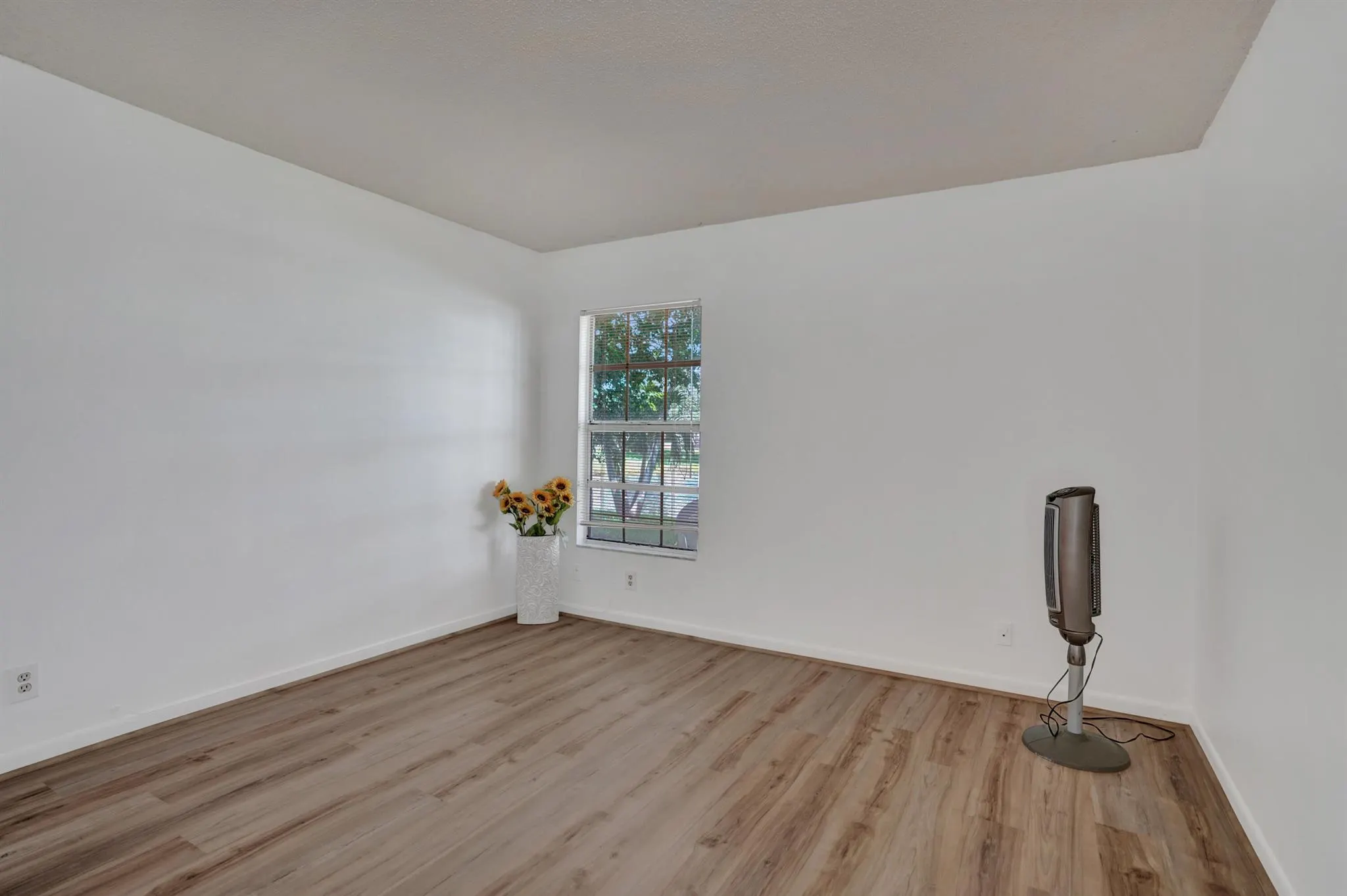 18710 Garber Terrace, #1