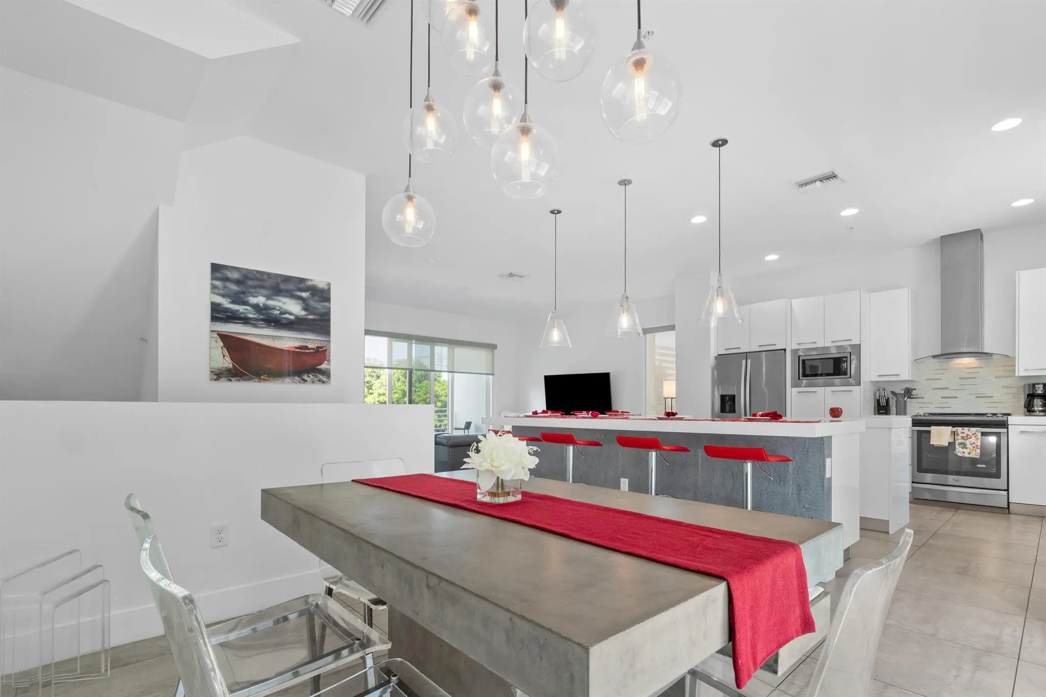 1367 N Ocean Boulevard