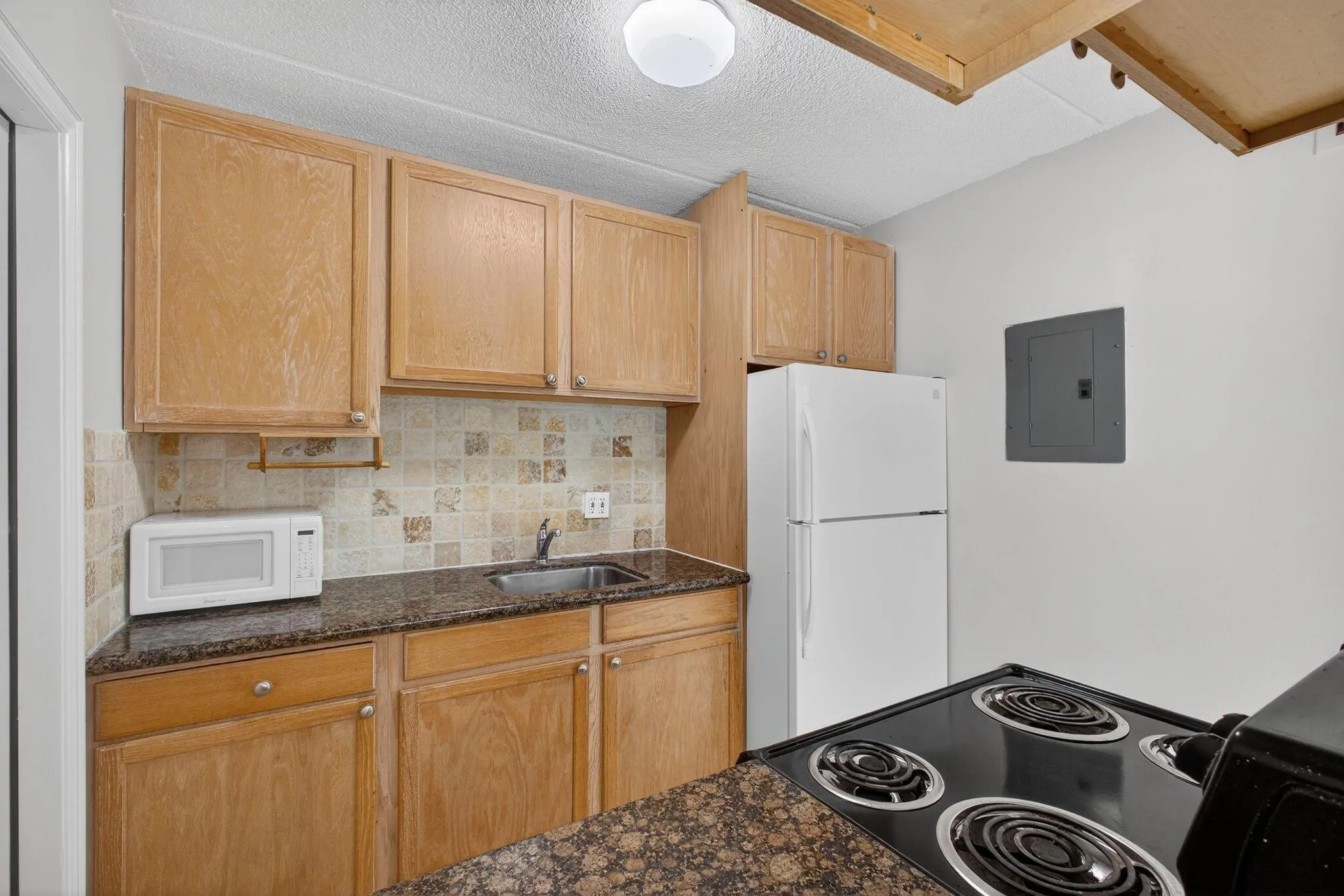 821 Lighthouse Drive, #A