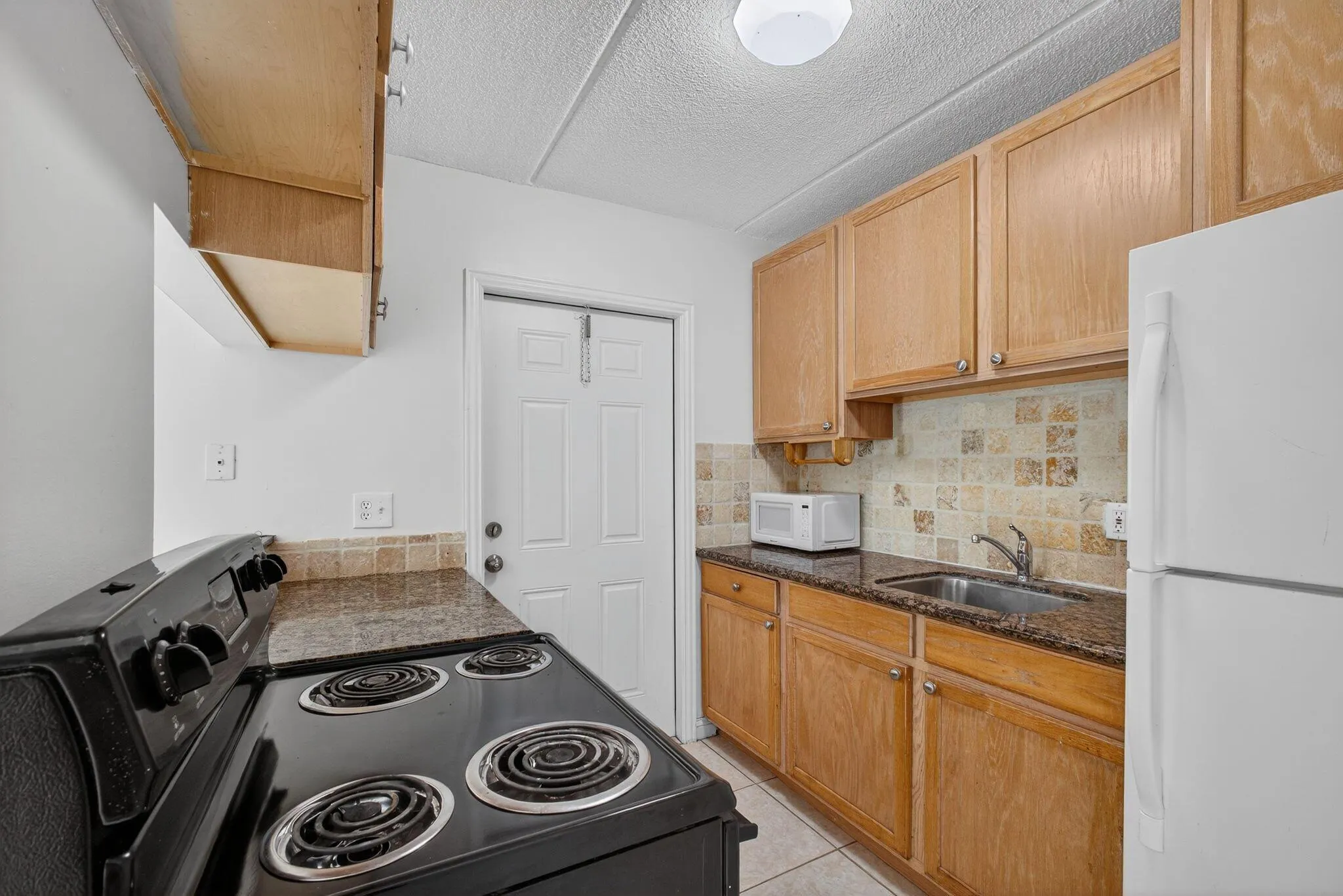 821 Lighthouse Drive, #A
