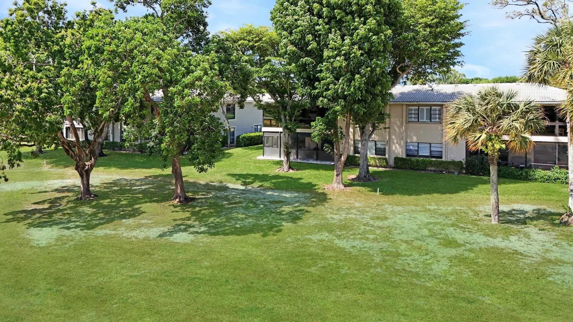37 Stratford Lane, #C