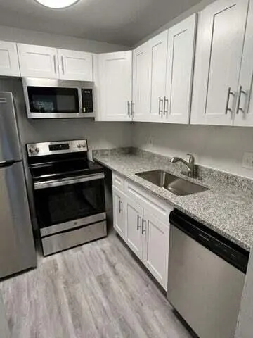 604 NW 13th Street, #31