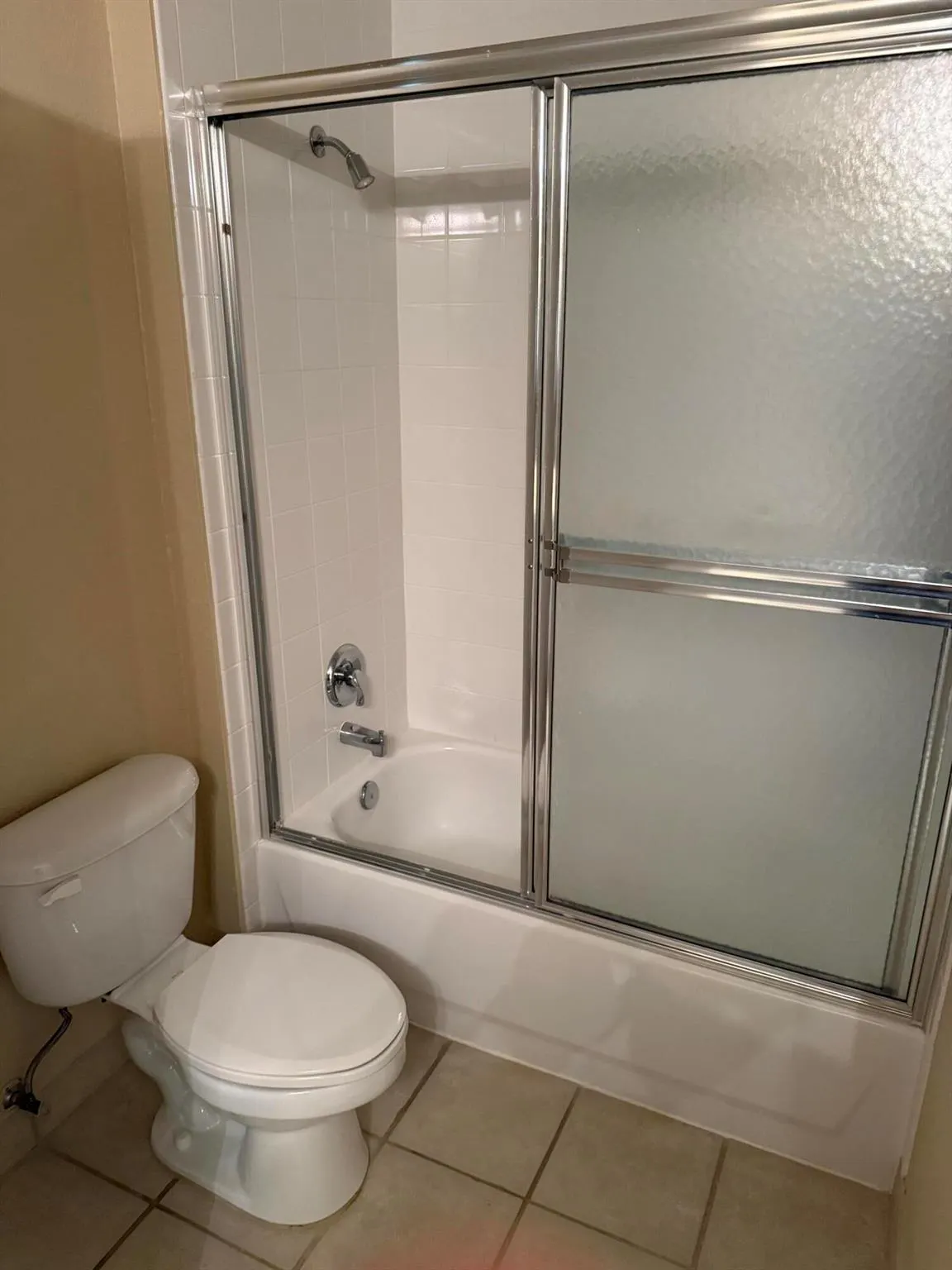 2806 Veronia Drive, #114