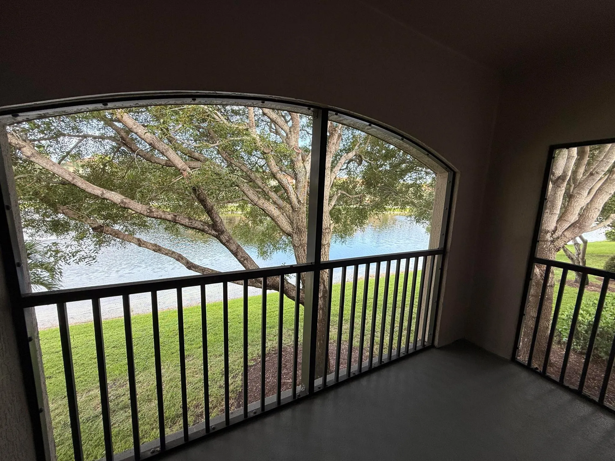 2806 Veronia Drive, #114