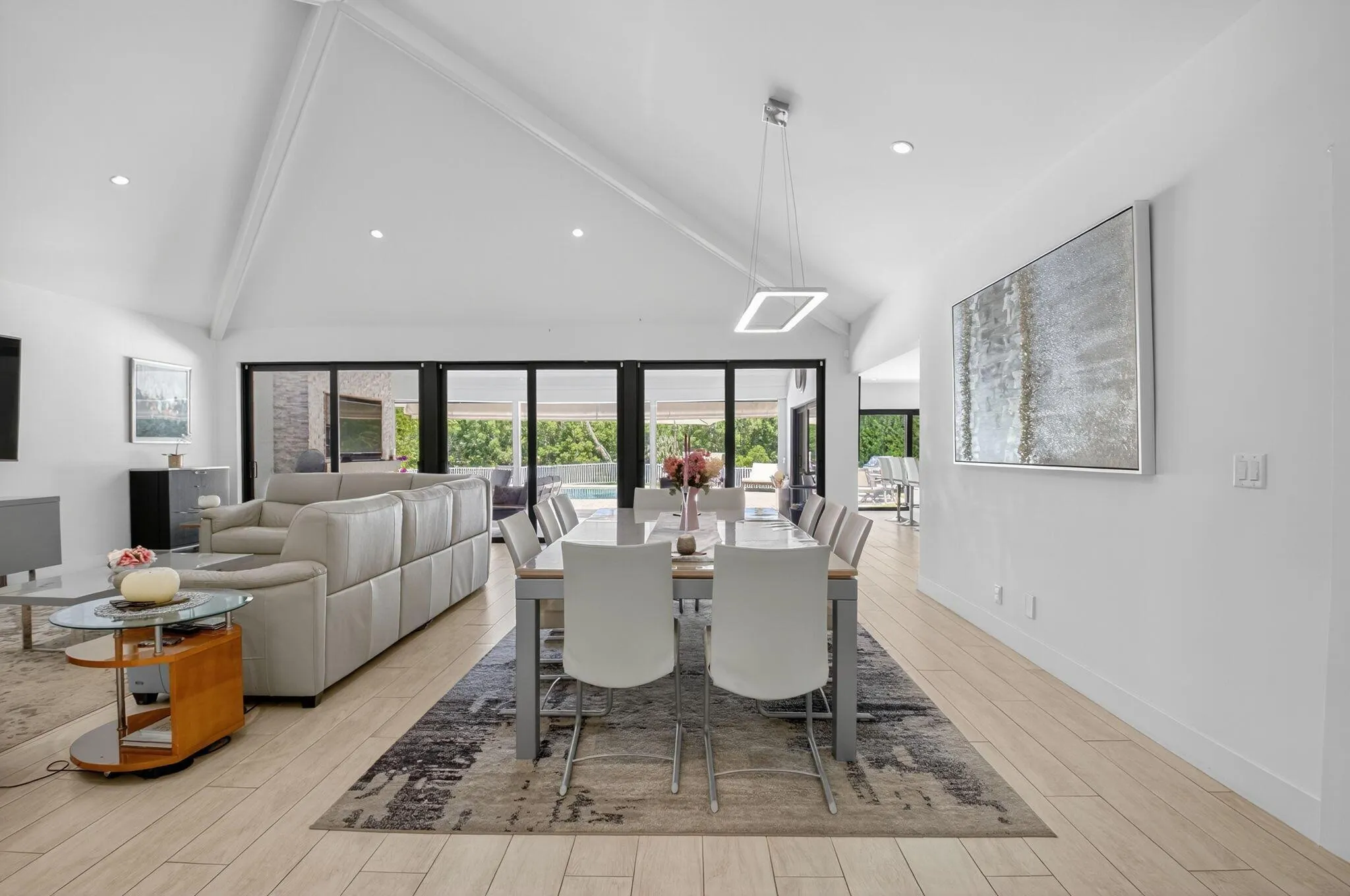 3541 Pine Lake Court