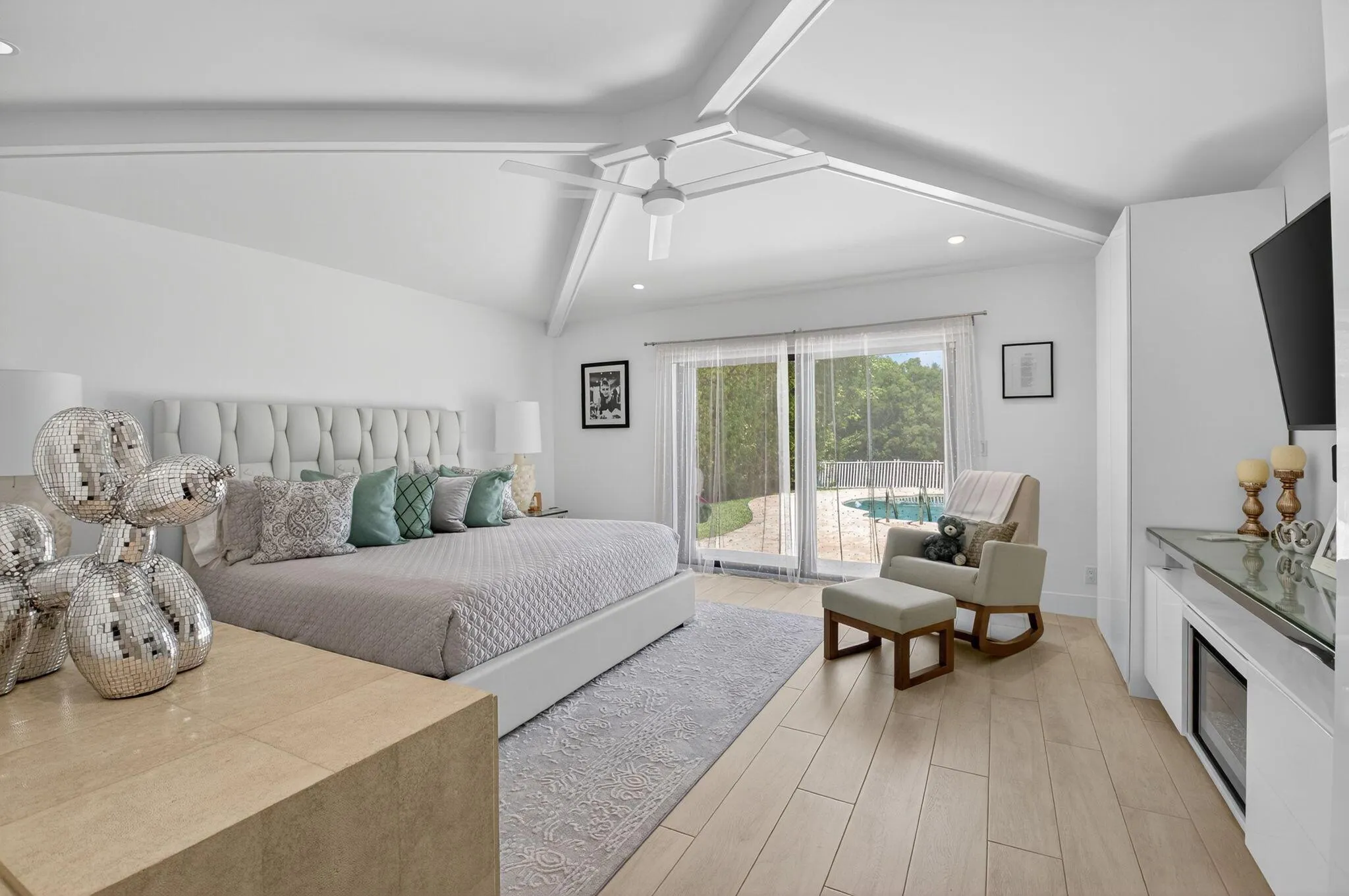 3541 Pine Lake Court