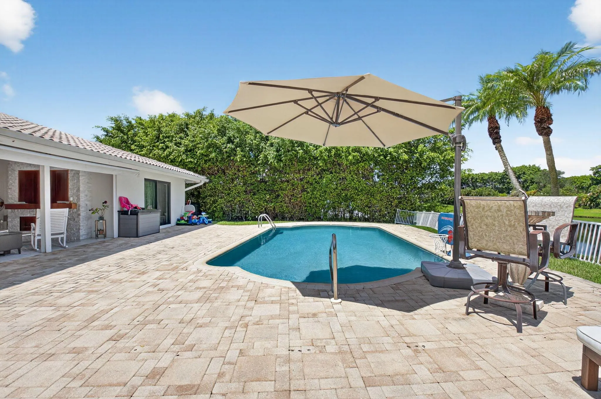3541 Pine Lake Court