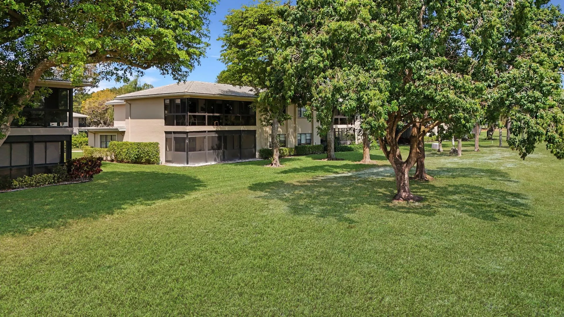 37 Stratford Lane, #C