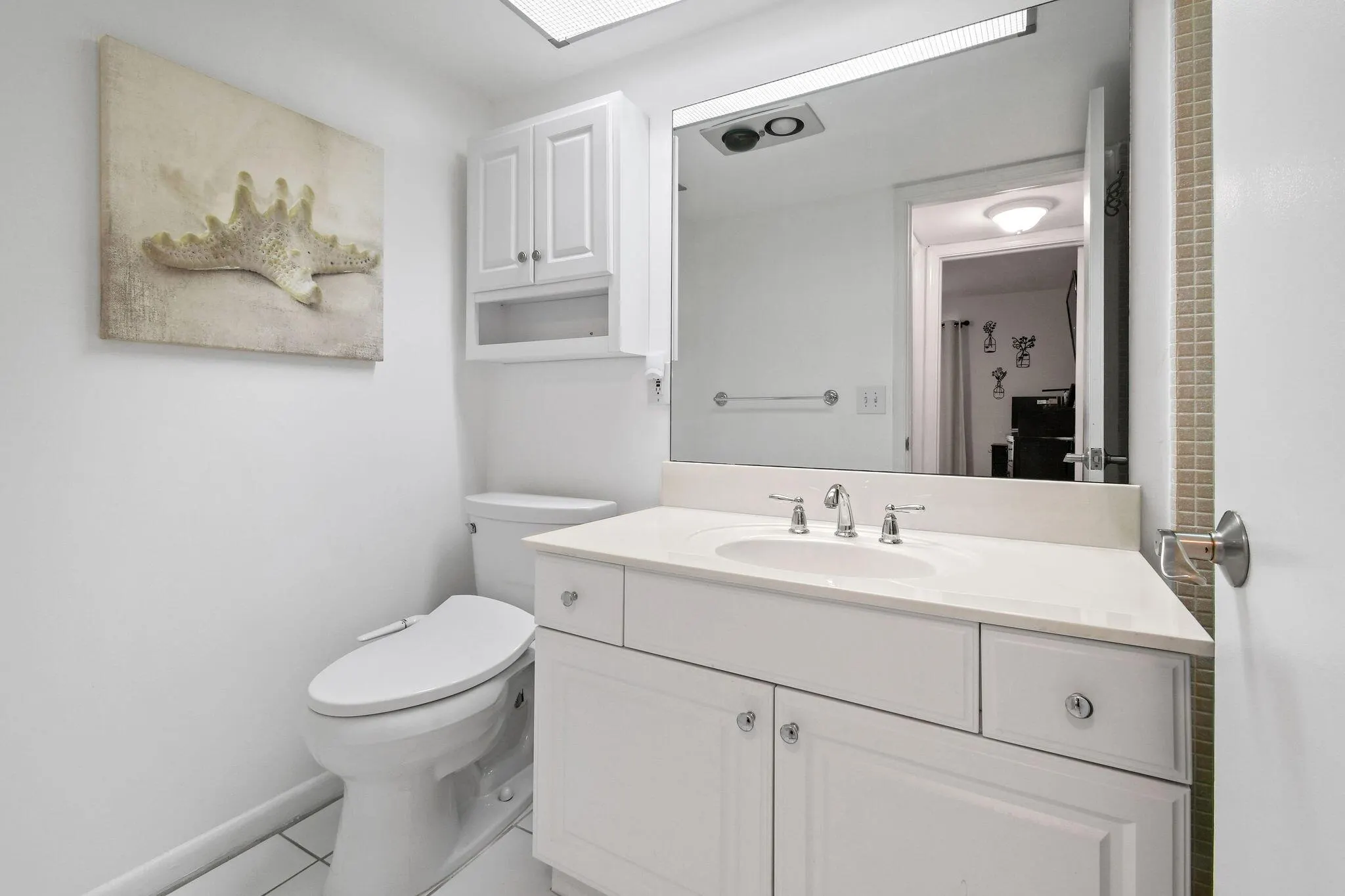10040 Meridian Way N, #206