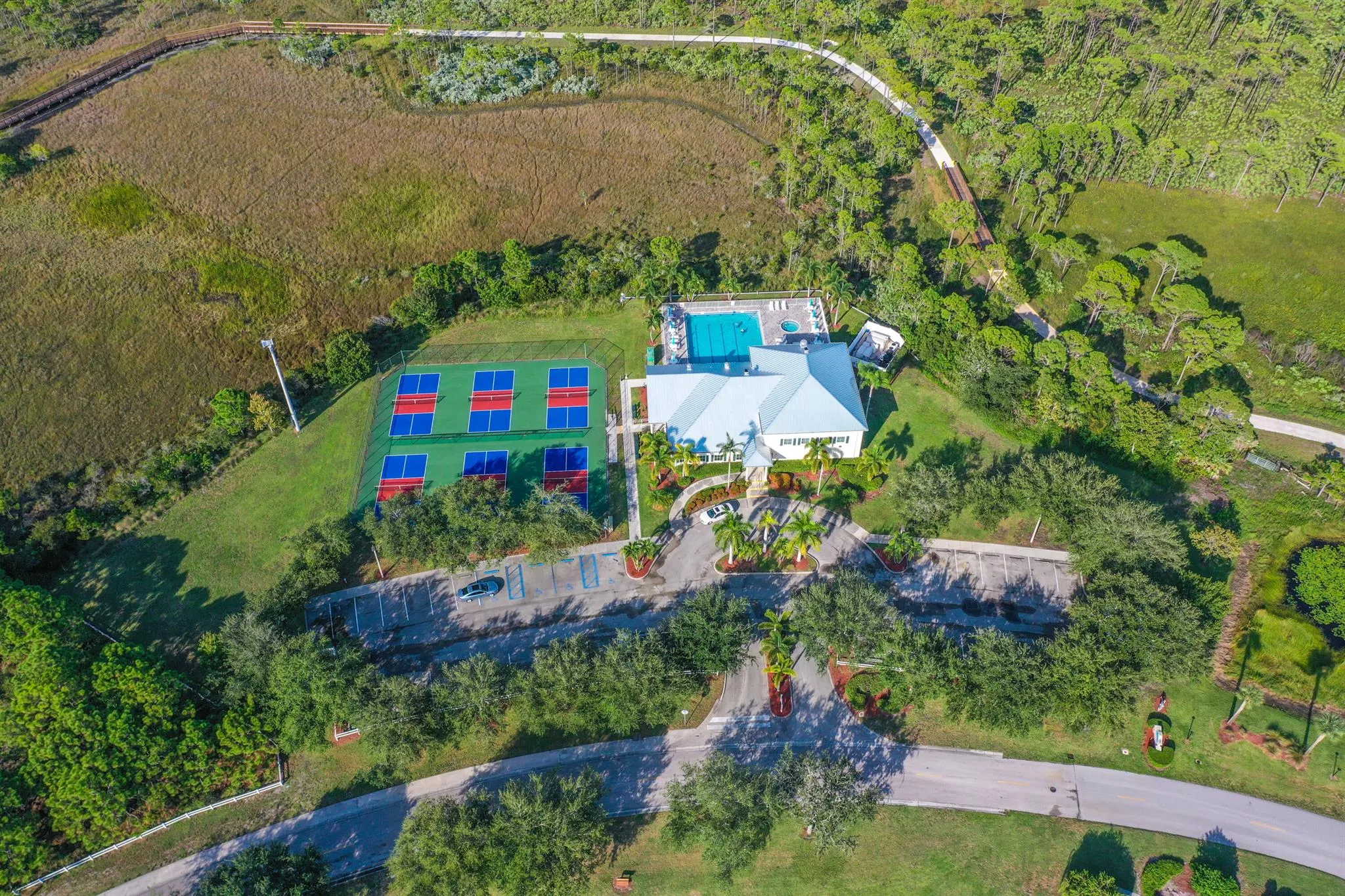 7653 Mcclintock Way