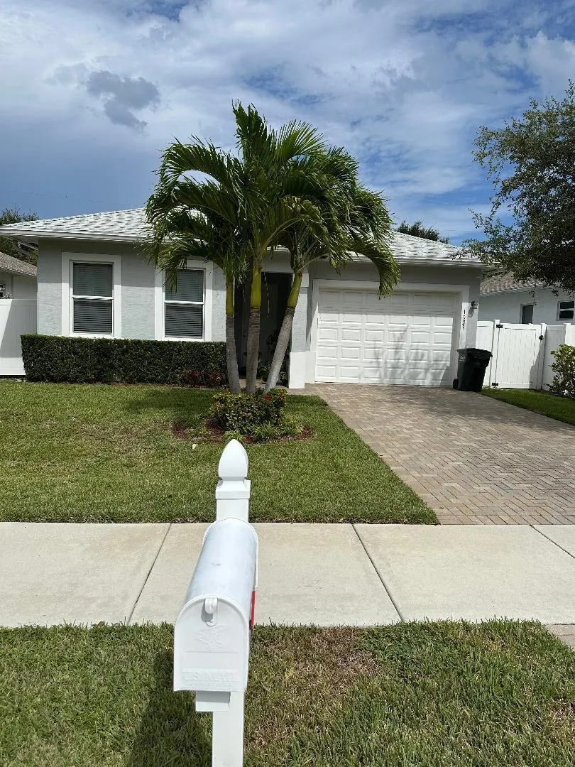 1029 Mango Drive
