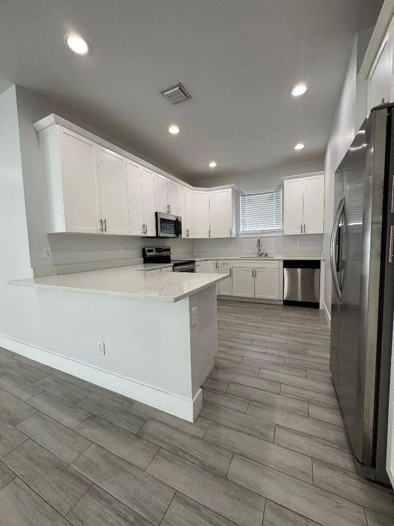 1029 Mango Drive