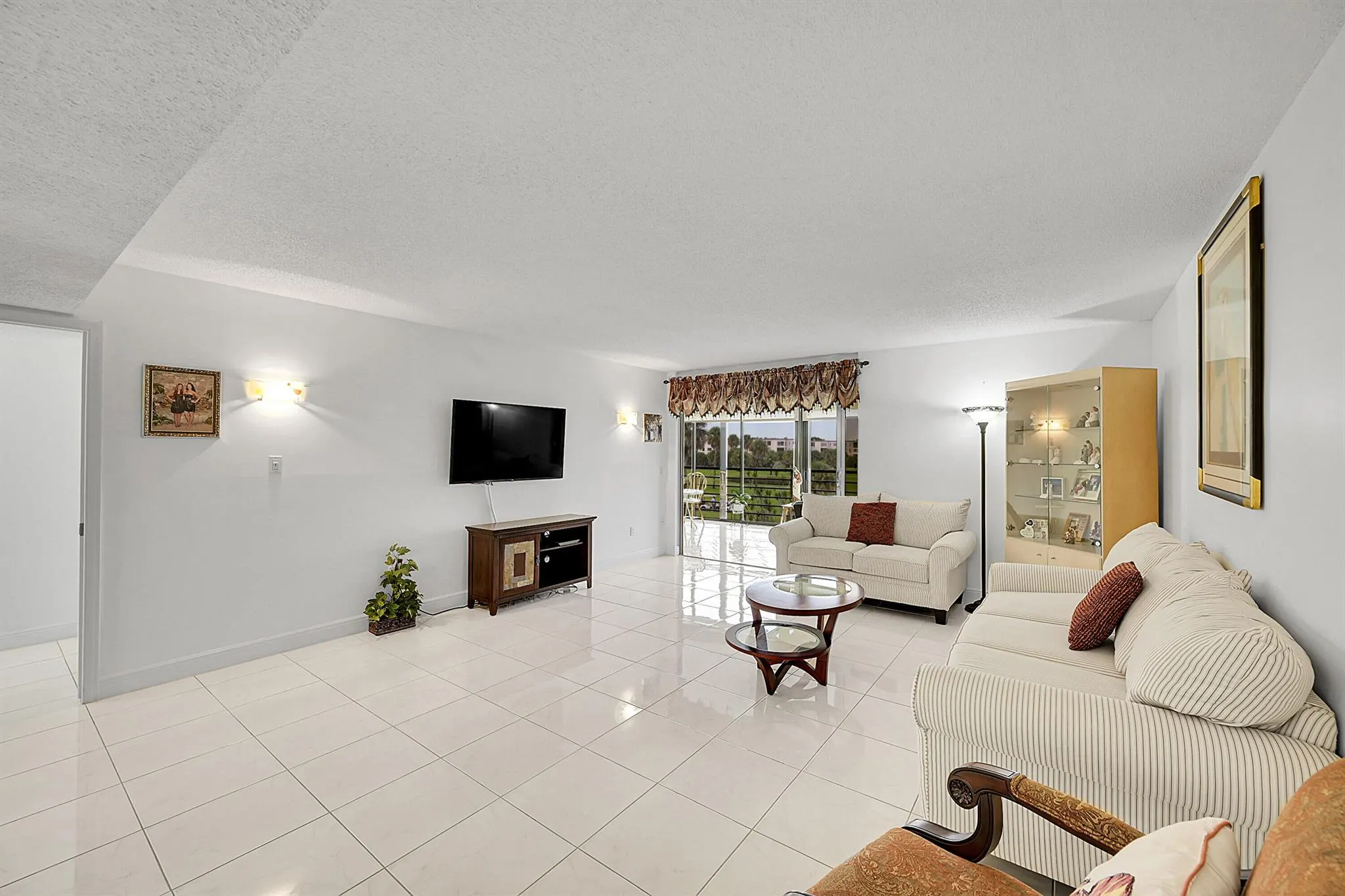 9165 SW 14th Street, #1304