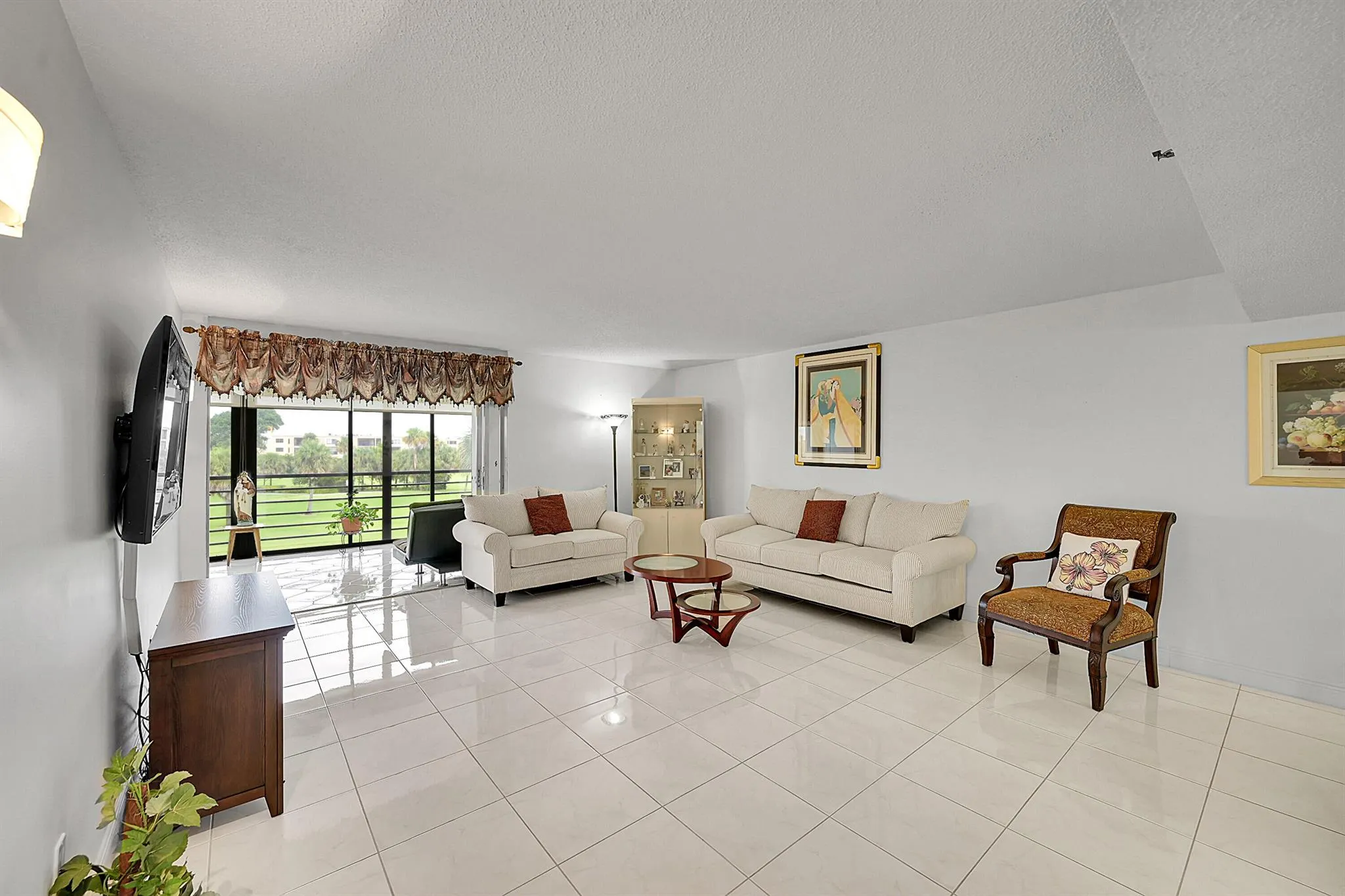 9165 SW 14th Street, #1304