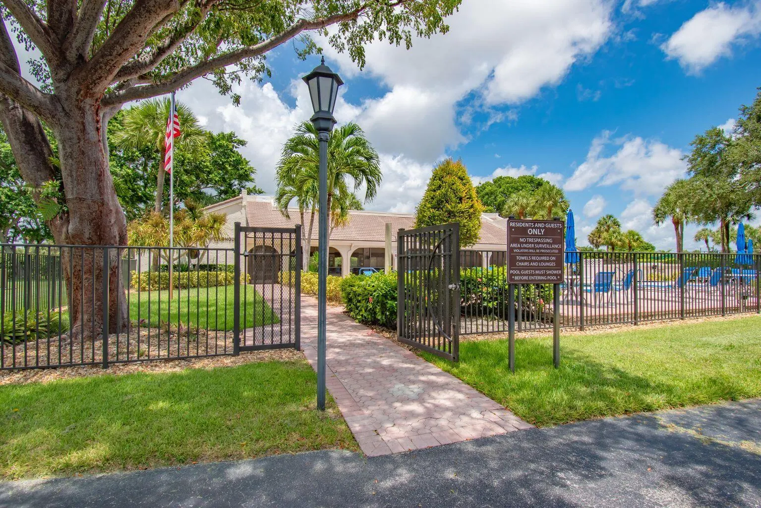 9165 SW 14th Street, #1304