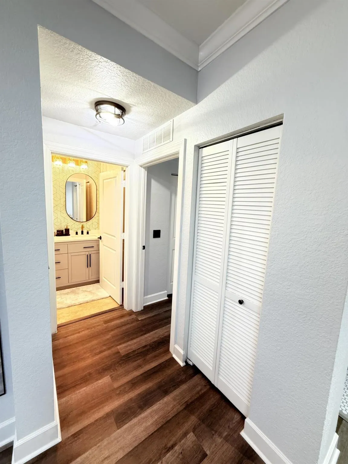 1660 Renaissance Commons Boulevard, #2604