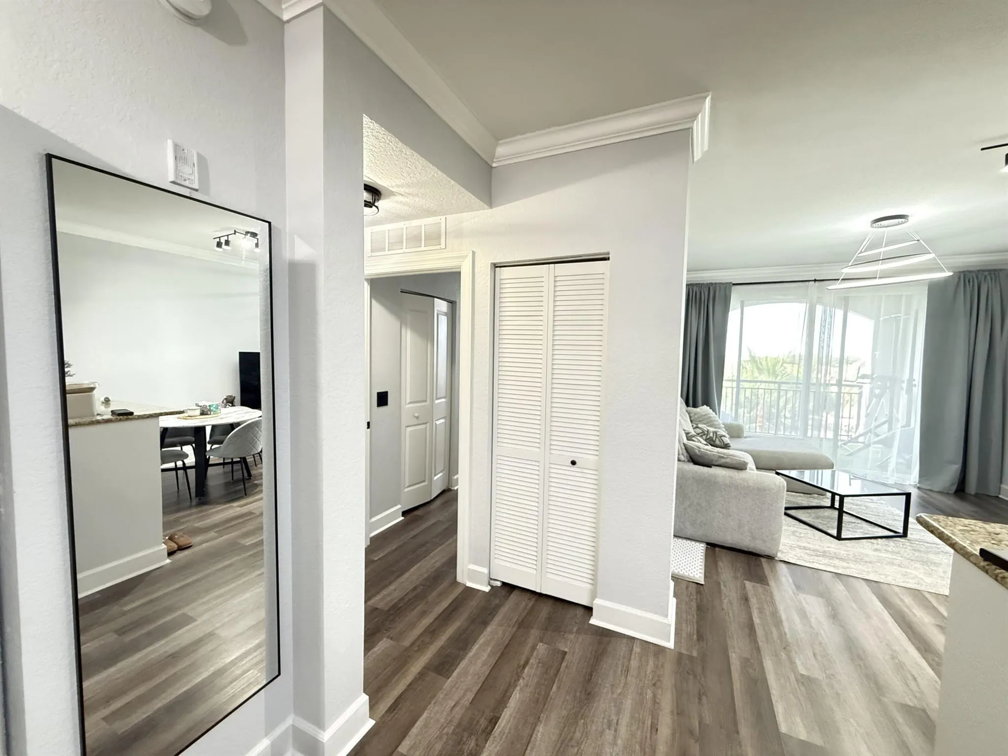 1660 Renaissance Commons Boulevard, #2604