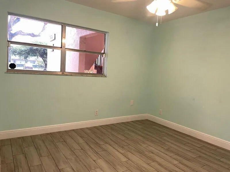 2800 Fiore Way, #115