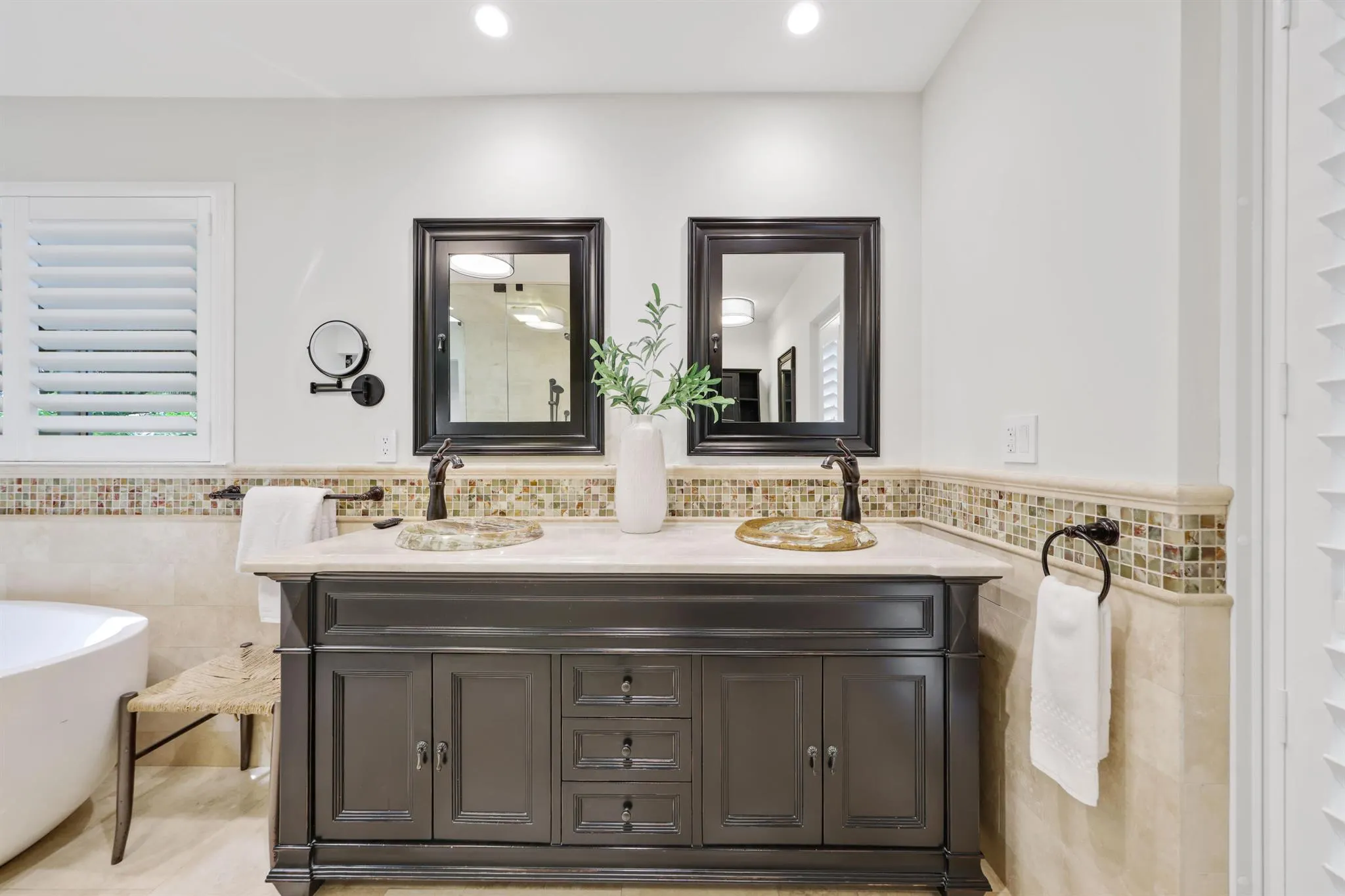2281 NW 39th Drive