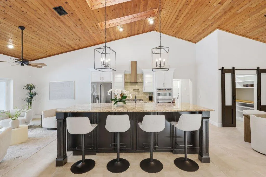 2281 NW 39th Drive