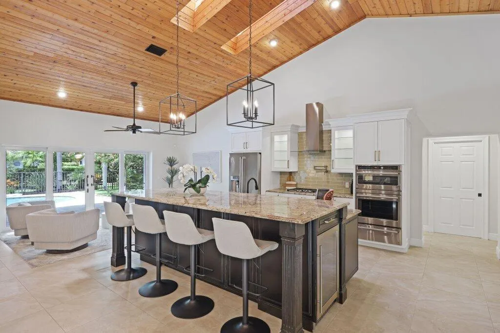 2281 NW 39th Drive