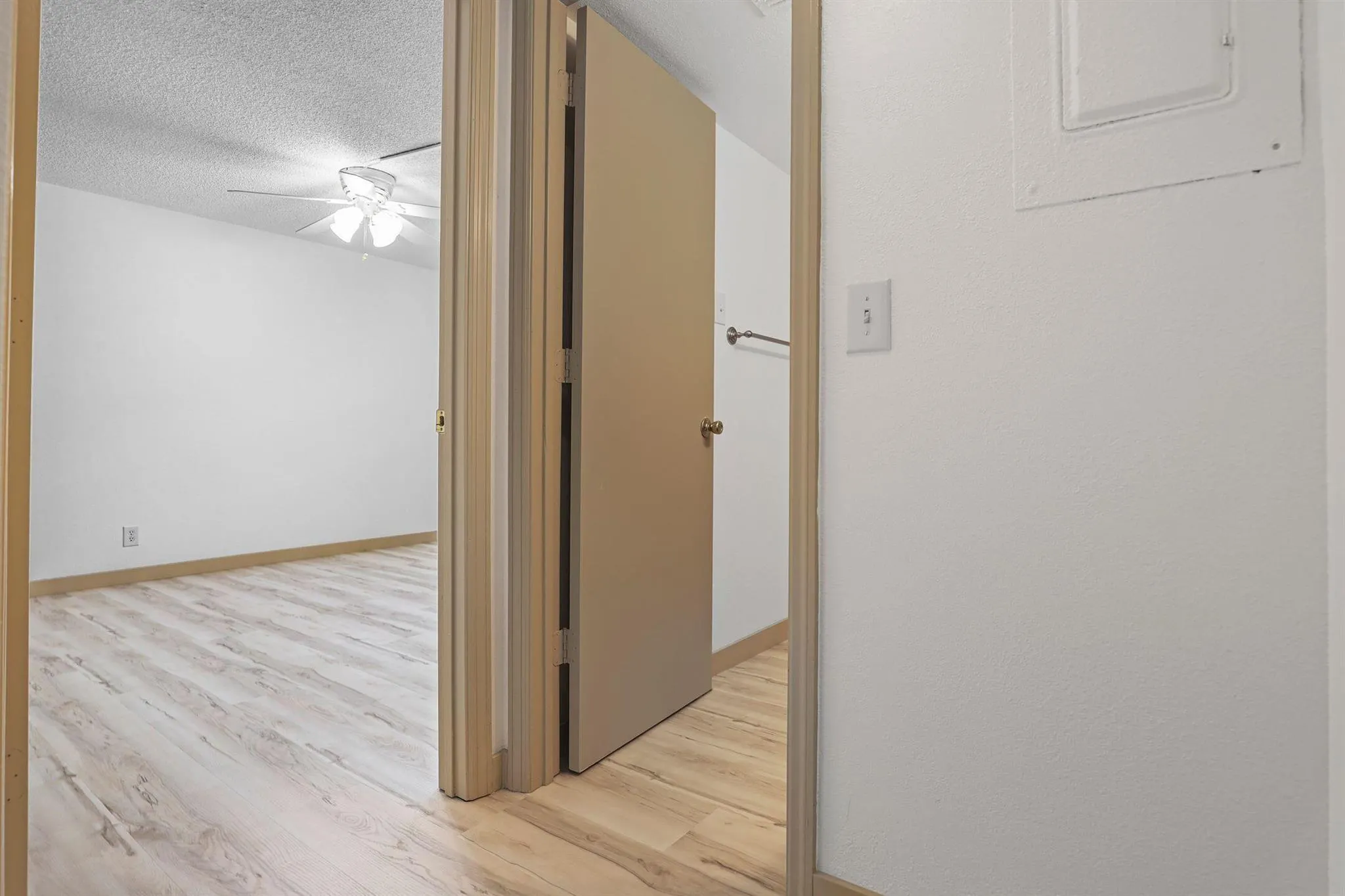 400 18th Street, #1