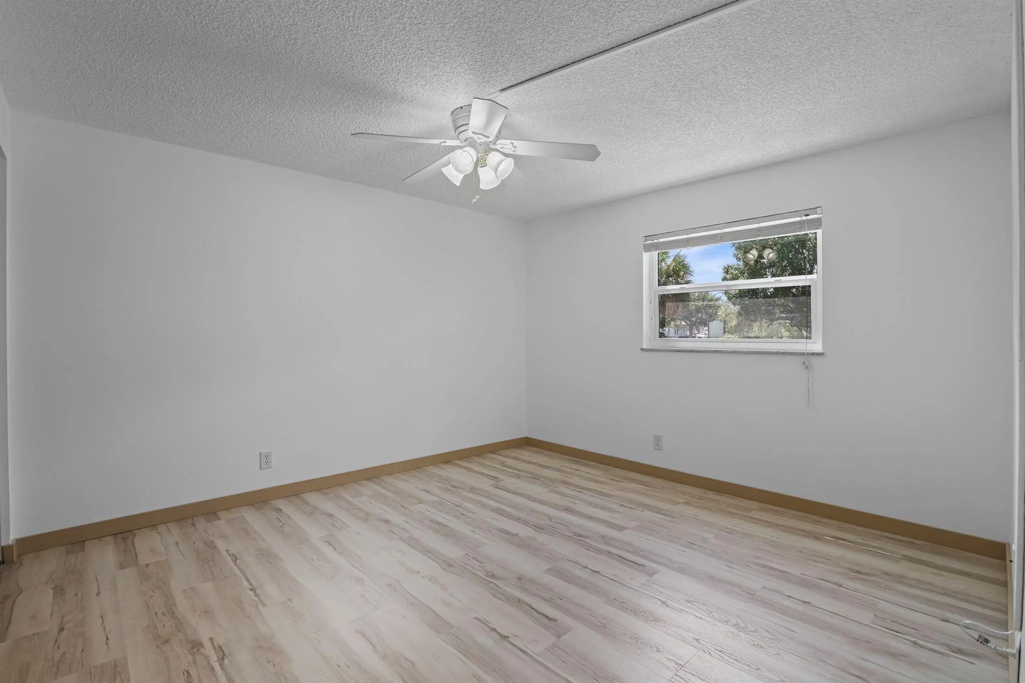 400 18th Street, #1