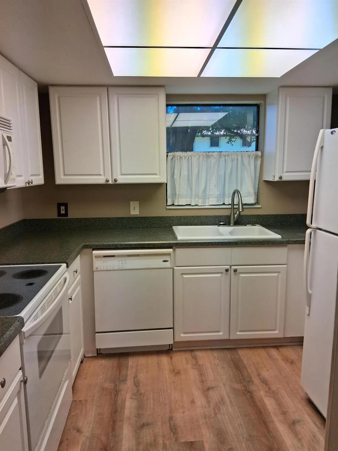 61 SW South River 105 Drive, #105
