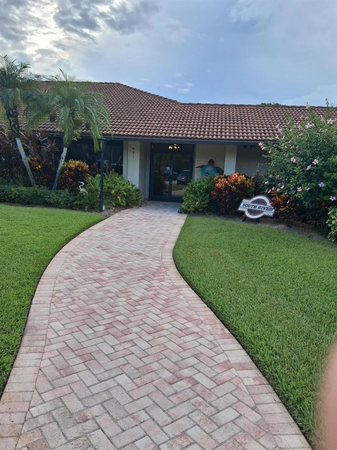 61 SW South River 105 Drive, #105