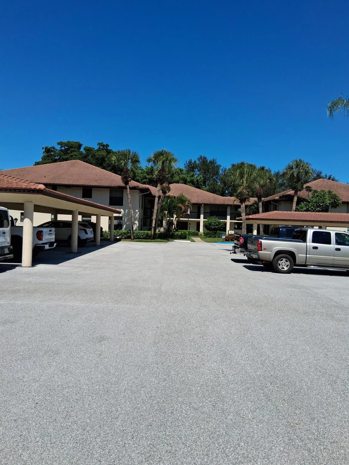 61 SW South River 105 Drive, #105