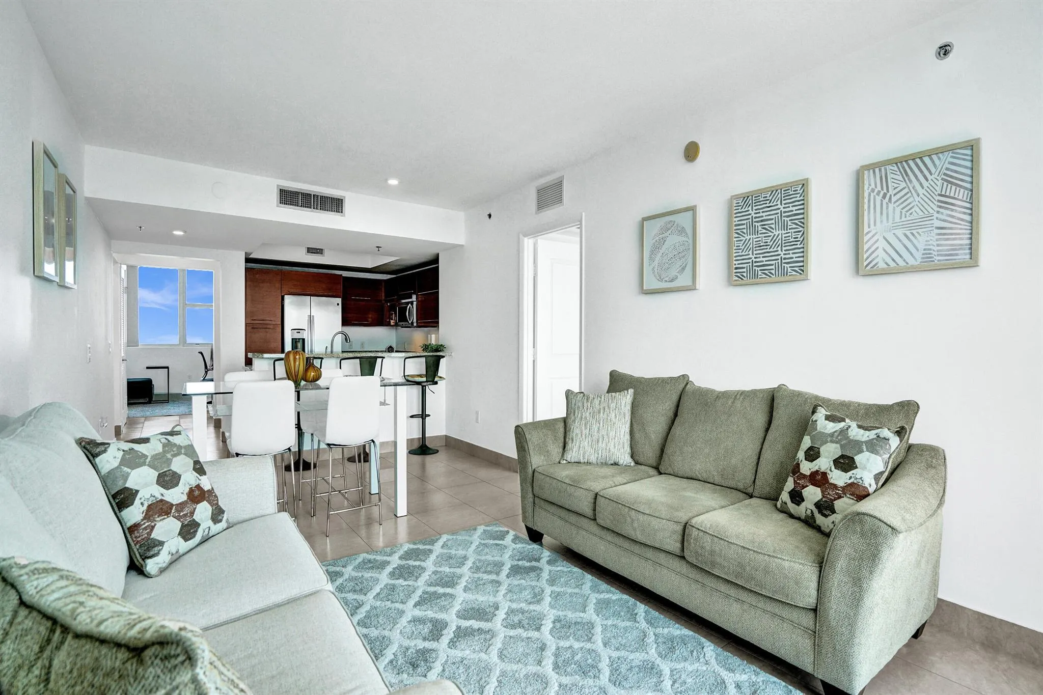 2641 N Flamingo Rd, #2105n