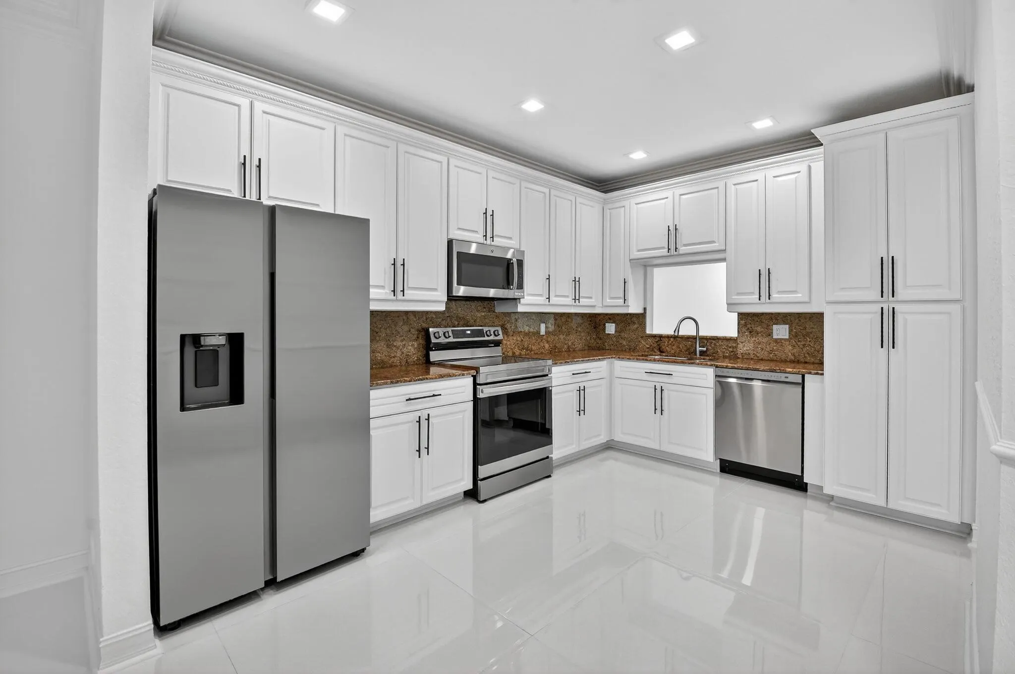 16081 Poppyseed Circle, #2102
