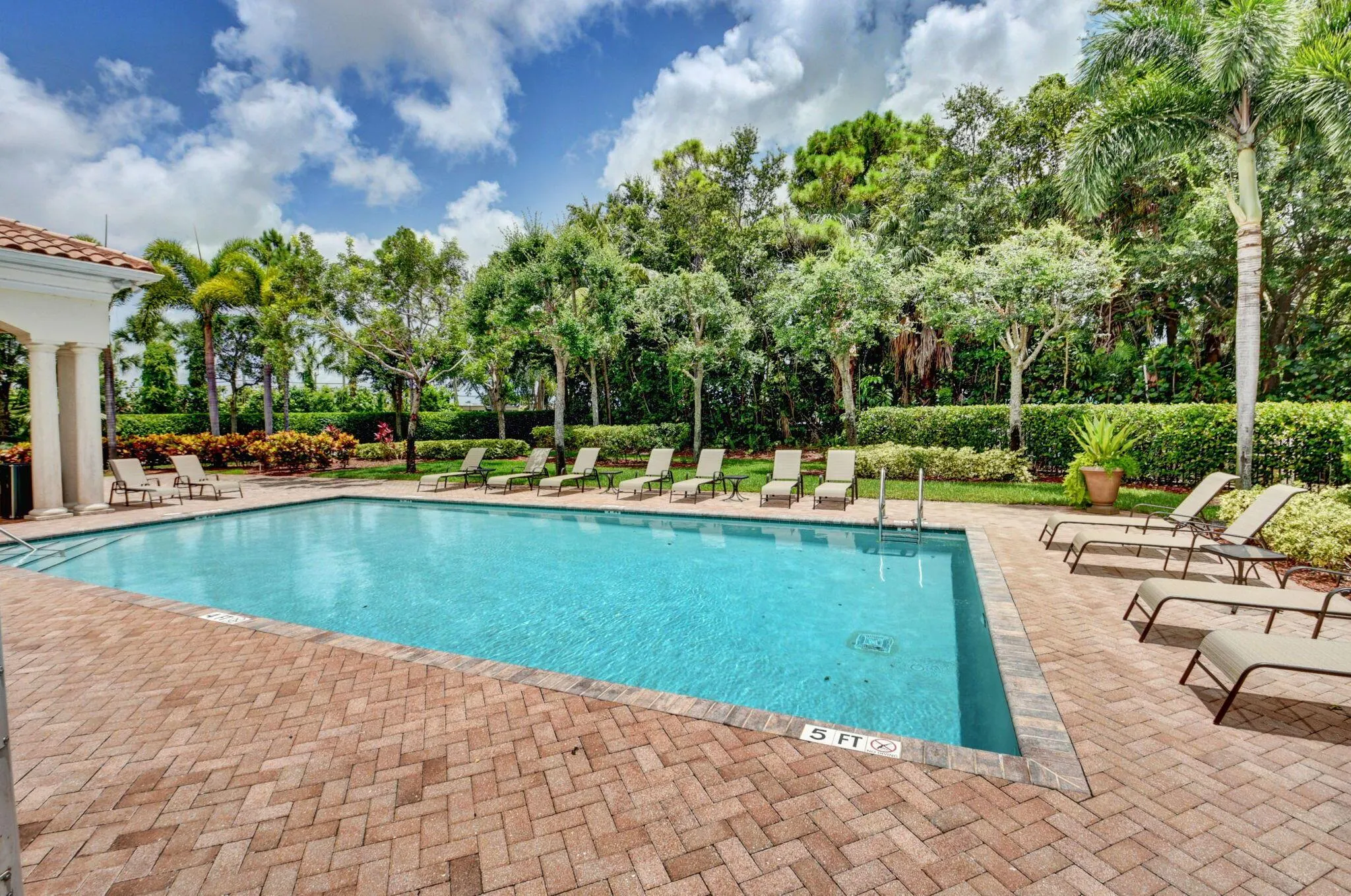 16081 Poppyseed Circle, #2102